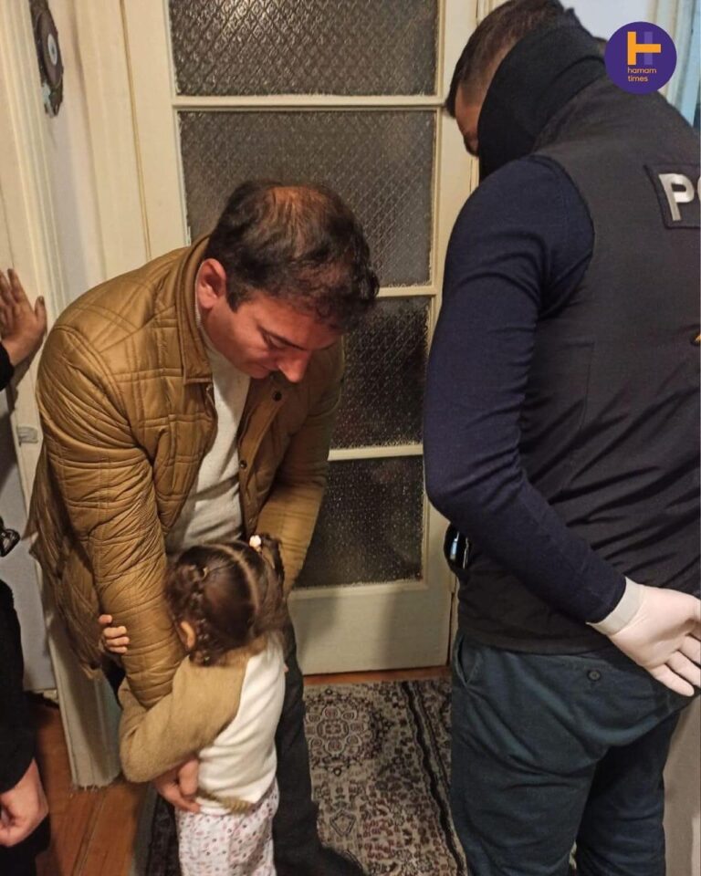 Jurnalist Əziz Orucovun evinə polis basqını olub