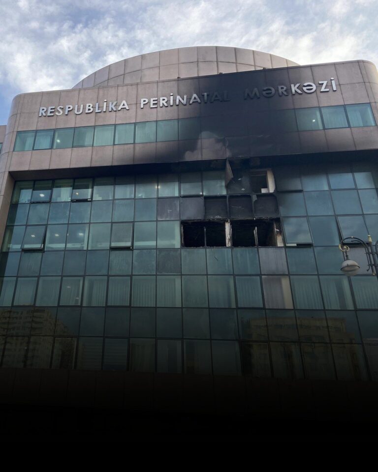 Respublika Perinatal Mərkəzində yanğın baş verib. 4 körpə ölüb, üç nəfər zəhərlənib