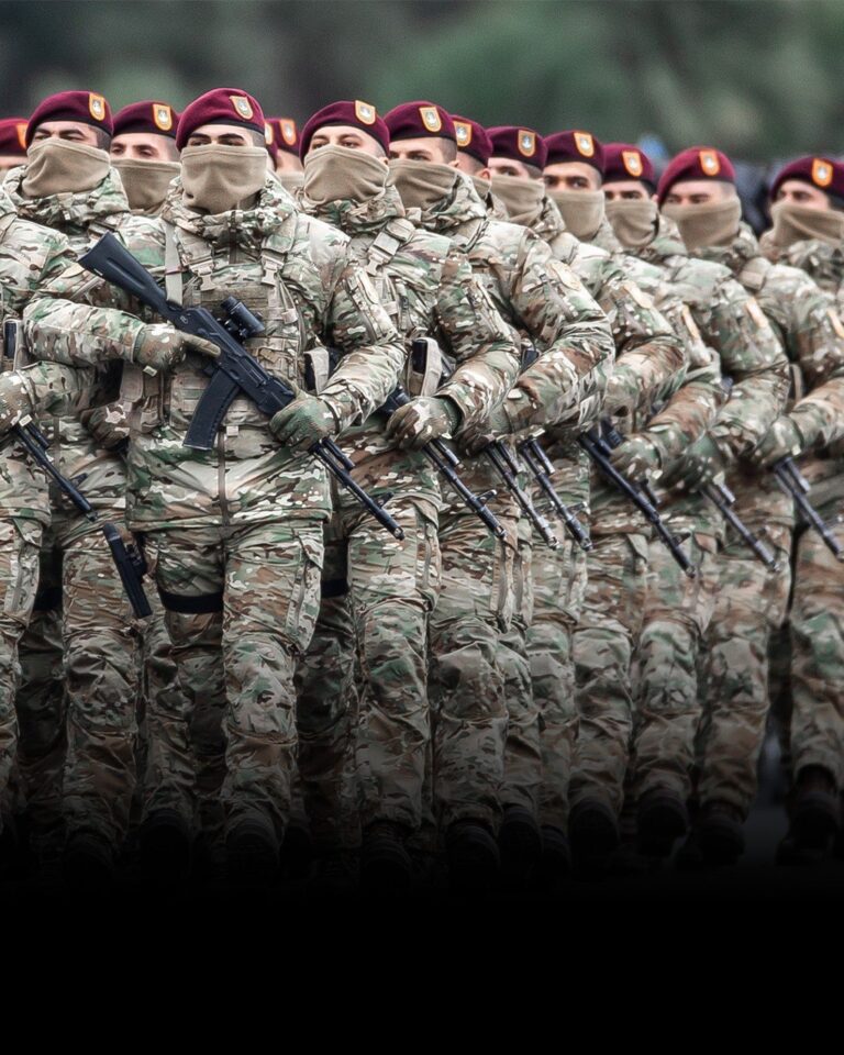 Azərbaycanda hərbiçilərin pensiya yaşı 25 il artırılıb