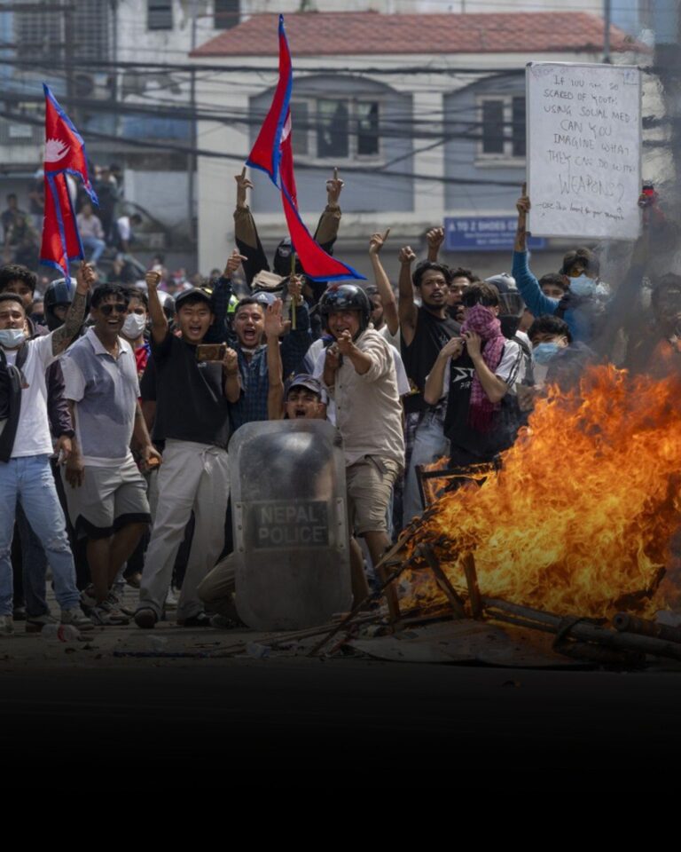 Nepalda hökumət devrildi: KP Şarma Oli istefa verdi, sosial şəbəkə qadağası ləğv olundu