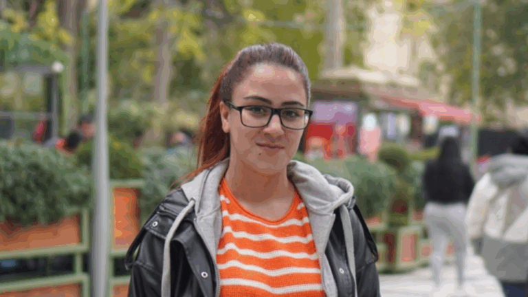 Həbsdəki jurnalistin anası: “İllərlə çəkdiyim əziyyətin adı Fatimə Mövlamlıdır”