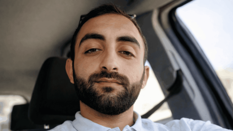 Qazi borclarına görə özünü asaraq intihar edib