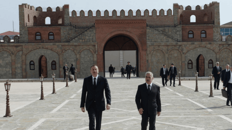 Naxçıvanda işçilərin sayı 4 ildə 50 min azalıb