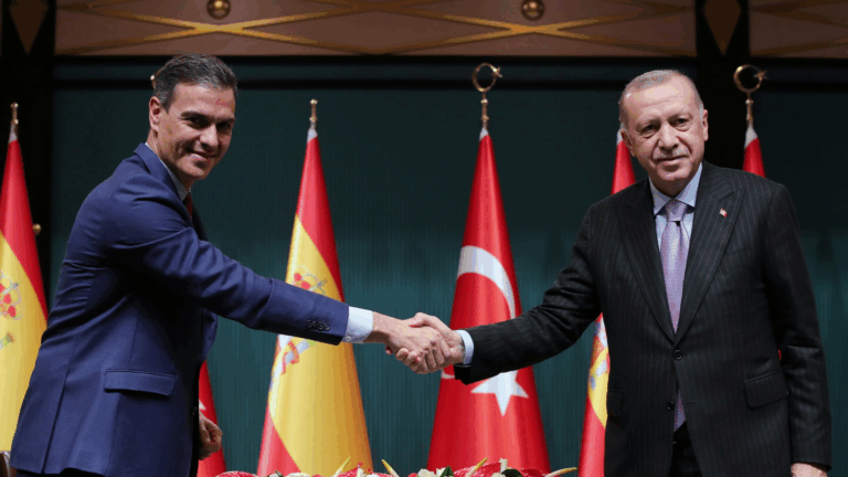 Türkiyə ilə İspaniya arasında “eşq”